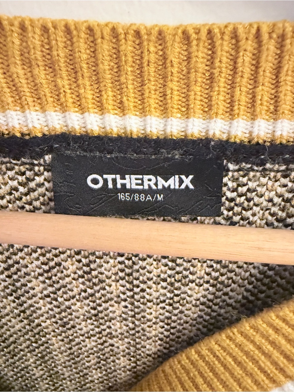 Clueless! Cher Horowitz cardigan Check Knit Cardigan - Yellow/Black/White - Picture 2 of 3